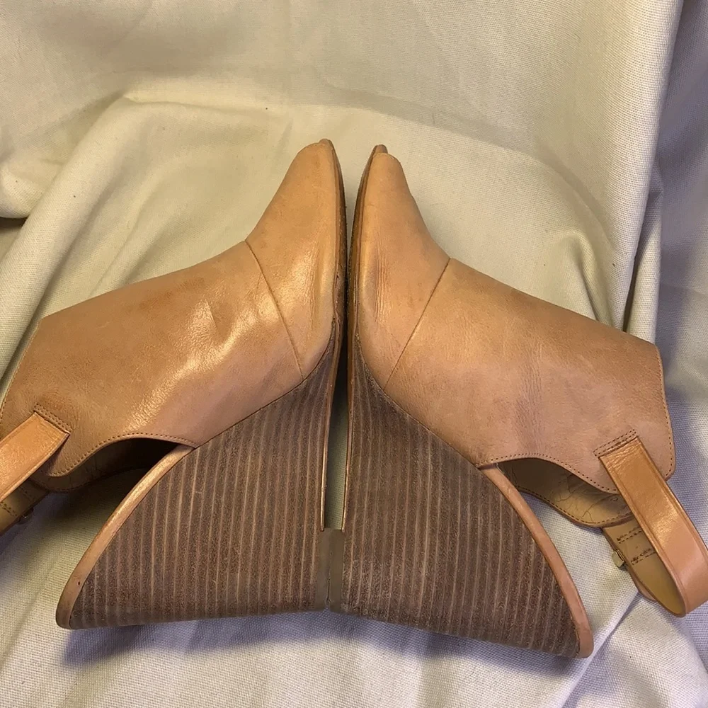 Coach peep toe leather wedge slingback shoes